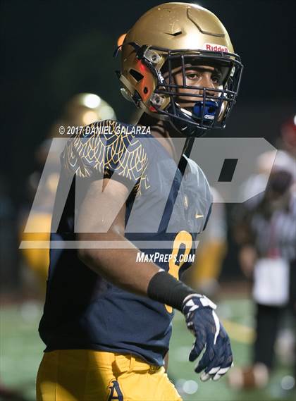 Thumbnail 2 in St. Thomas Aquinas vs Deerfield Beach photogallery.