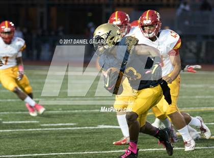 Thumbnail 3 in St. Thomas Aquinas vs Deerfield Beach photogallery.