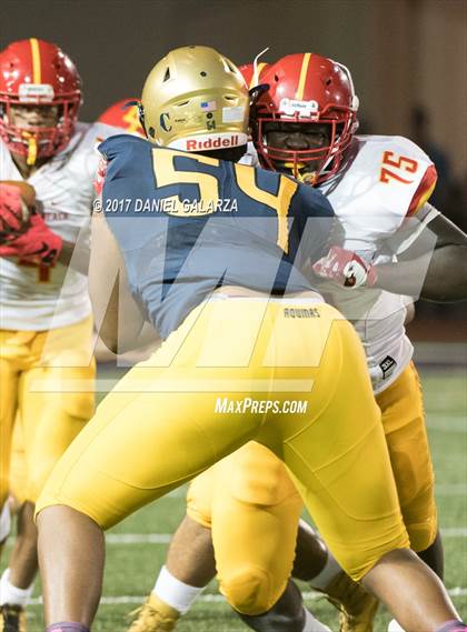Thumbnail 3 in St. Thomas Aquinas vs Deerfield Beach photogallery.