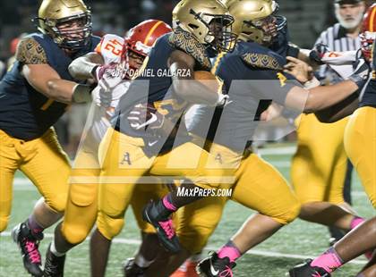 Thumbnail 1 in St. Thomas Aquinas vs Deerfield Beach photogallery.