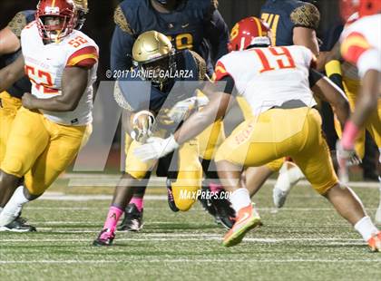 Thumbnail 1 in St. Thomas Aquinas vs Deerfield Beach photogallery.