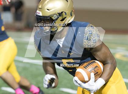 Thumbnail 1 in St. Thomas Aquinas vs Deerfield Beach photogallery.