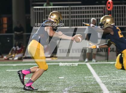 Thumbnail 2 in St. Thomas Aquinas vs Deerfield Beach photogallery.
