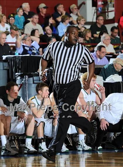 Thumbnail 1 in Ottawa vs. Basehor-Linwood (KSHSAA 4A State Final) photogallery.