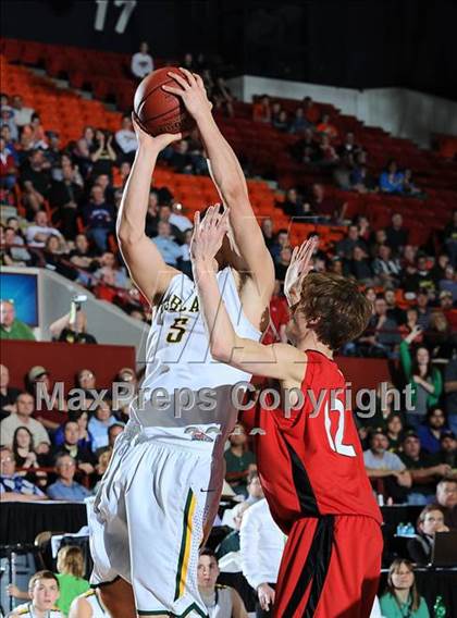 Thumbnail 1 in Ottawa vs. Basehor-Linwood (KSHSAA 4A State Final) photogallery.