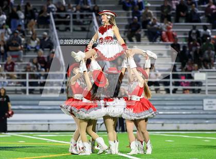 Thumbnail 3 in Ennis @ Wilson (UIL 5A D2 Football Bi-District) photogallery.