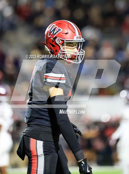 Thumbnail 2 in Ennis @ Wilson (UIL 5A D2 Football Bi-District) photogallery.