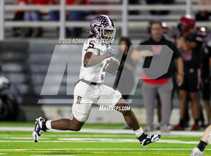 Thumbnail 2 in Ennis @ Wilson (UIL 5A D2 Football Bi-District) photogallery.