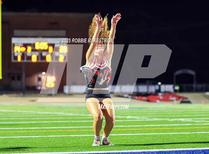 Thumbnail 2 in Ennis @ Wilson (UIL 5A D2 Football Bi-District) photogallery.