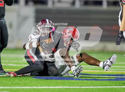 Thumbnail 3 in Ennis @ Wilson (UIL 5A D2 Football Bi-District) photogallery.