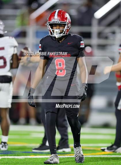 Thumbnail 2 in Ennis @ Wilson (UIL 5A D2 Football Bi-District) photogallery.