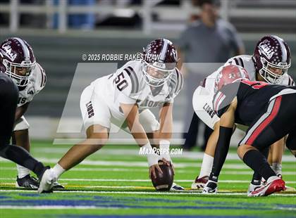 Thumbnail 3 in Ennis @ Wilson (UIL 5A D2 Football Bi-District) photogallery.