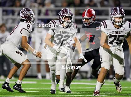 Thumbnail 2 in Ennis @ Wilson (UIL 5A D2 Football Bi-District) photogallery.