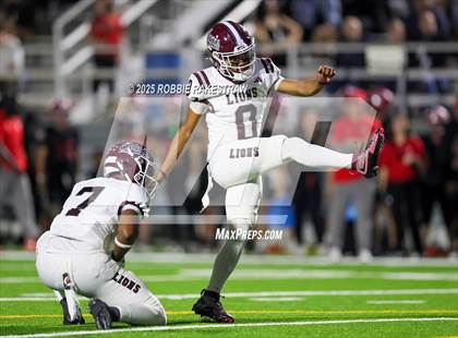 Thumbnail 1 in Ennis @ Wilson (UIL 5A D2 Football Bi-District) photogallery.