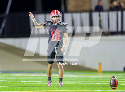 Thumbnail 1 in Ennis @ Wilson (UIL 5A D2 Football Bi-District) photogallery.