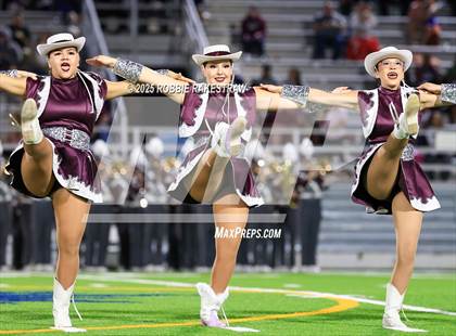 Thumbnail 1 in Ennis @ Wilson (UIL 5A D2 Football Bi-District) photogallery.
