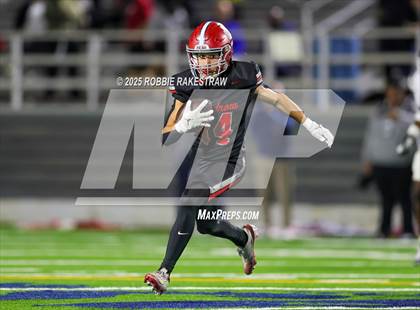 Thumbnail 1 in Ennis @ Wilson (UIL 5A D2 Football Bi-District) photogallery.