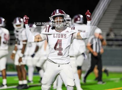 Thumbnail 1 in Ennis @ Wilson (UIL 5A D2 Football Bi-District) photogallery.