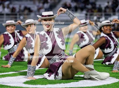 Thumbnail 3 in Ennis @ Wilson (UIL 5A D2 Football Bi-District) photogallery.