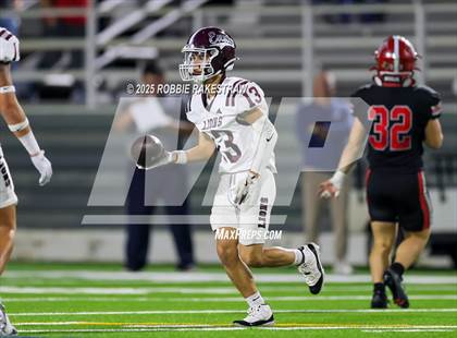Thumbnail 3 in Ennis @ Wilson (UIL 5A D2 Football Bi-District) photogallery.