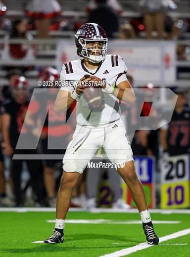 Ennis @ Wilson (UIL 5A D2 Football Bi-District)
