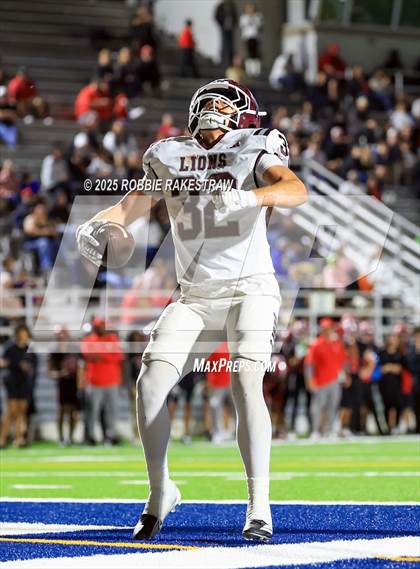 Thumbnail 3 in Ennis @ Wilson (UIL 5A D2 Football Bi-District) photogallery.