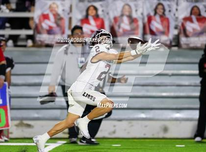 Thumbnail 2 in Ennis @ Wilson (UIL 5A D2 Football Bi-District) photogallery.