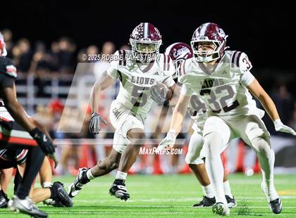 Thumbnail 3 in Ennis @ Wilson (UIL 5A D2 Football Bi-District) photogallery.