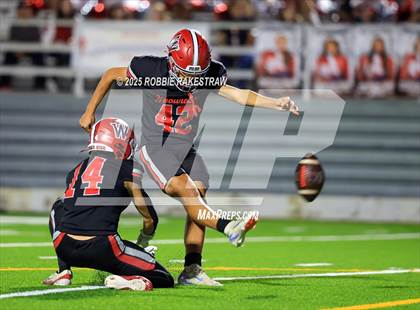 Thumbnail 1 in Ennis @ Wilson (UIL 5A D2 Football Bi-District) photogallery.