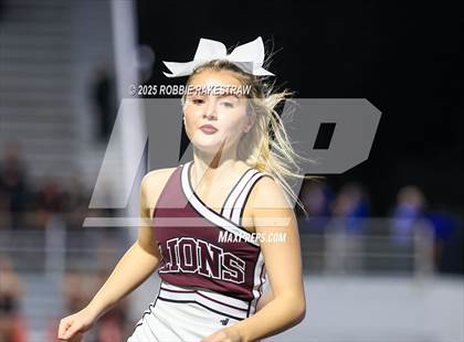Thumbnail 1 in Ennis @ Wilson (UIL 5A D2 Football Bi-District) photogallery.