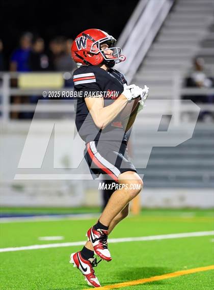 Thumbnail 1 in Ennis @ Wilson (UIL 5A D2 Football Bi-District) photogallery.