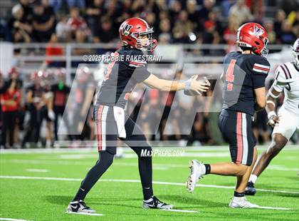 Thumbnail 3 in Ennis @ Wilson (UIL 5A D2 Football Bi-District) photogallery.