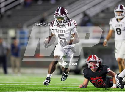 Thumbnail 1 in Ennis @ Wilson (UIL 5A D2 Football Bi-District) photogallery.