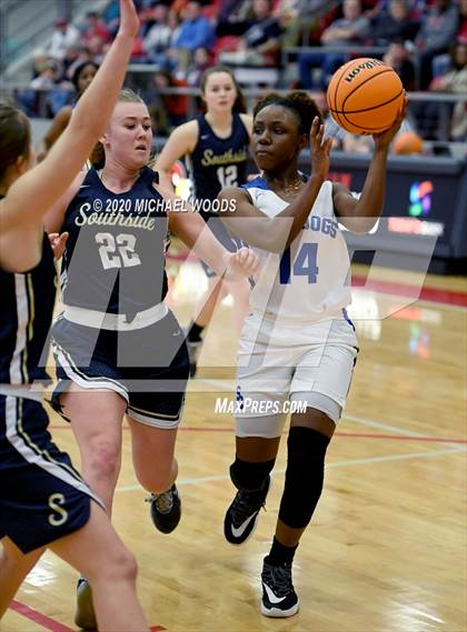 Thumbnail 2 in Star City vs. Southside (AAAA 4A Regional Playoff) photogallery.