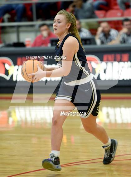 Thumbnail 1 in Star City vs. Southside (AAAA 4A Regional Playoff) photogallery.