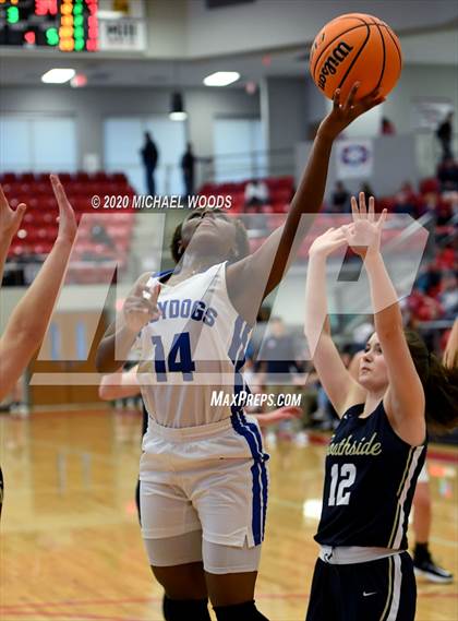 Thumbnail 2 in Star City vs. Southside (AAAA 4A Regional Playoff) photogallery.