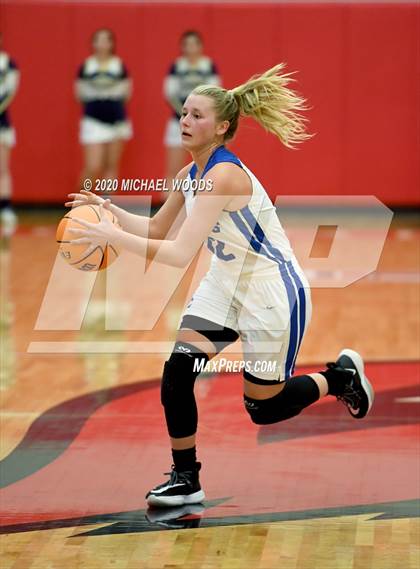Thumbnail 3 in Star City vs. Southside (AAAA 4A Regional Playoff) photogallery.