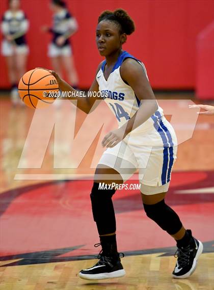 Thumbnail 1 in Star City vs. Southside (AAAA 4A Regional Playoff) photogallery.