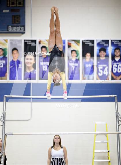 Thumbnail 2 in CHSAA Individual Finals photogallery.