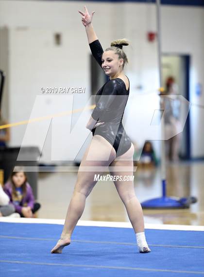 Thumbnail 2 in CHSAA Individual Finals photogallery.
