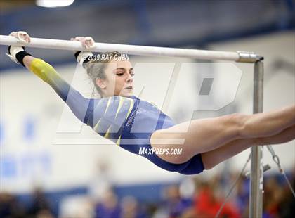 Thumbnail 3 in CHSAA Individual Finals photogallery.
