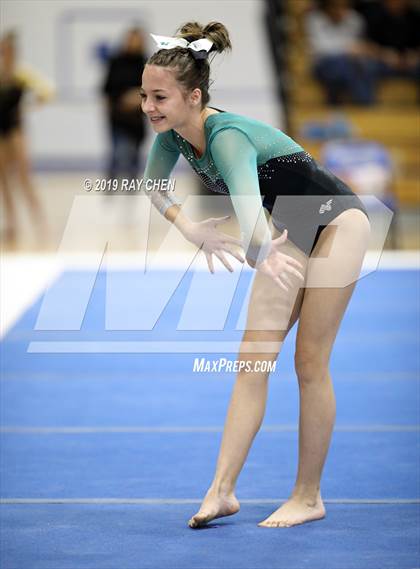 Thumbnail 1 in CHSAA Individual Finals photogallery.