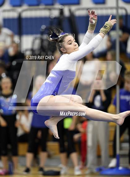 Thumbnail 1 in CHSAA Individual Finals photogallery.
