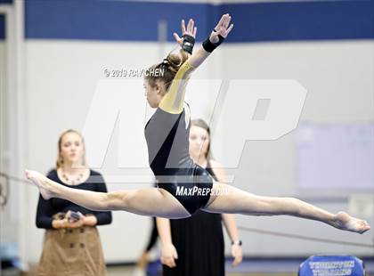 Thumbnail 2 in CHSAA Individual Finals photogallery.