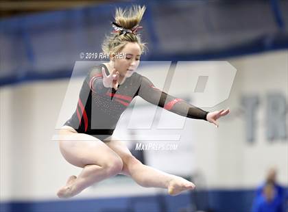 Thumbnail 2 in CHSAA Individual Finals photogallery.
