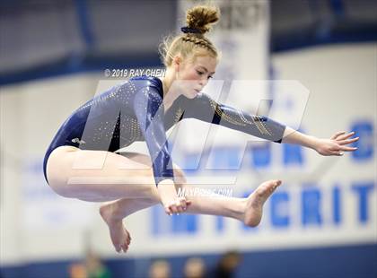 Thumbnail 1 in CHSAA Individual Finals photogallery.