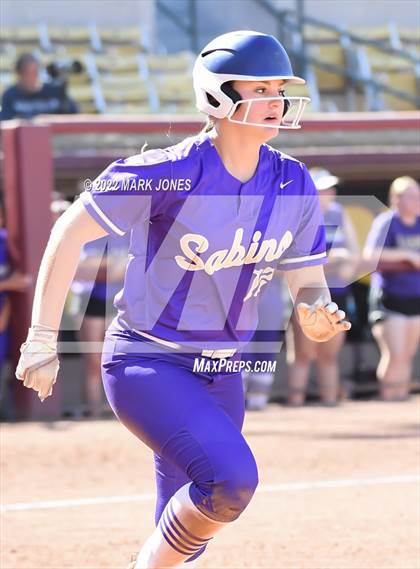 Thumbnail 2 in Sabino vs. Winslow (AIA 3A Final) photogallery.