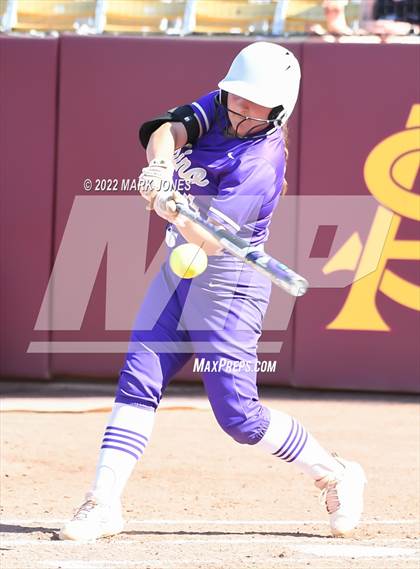 Thumbnail 2 in Sabino vs. Winslow (AIA 3A Final) photogallery.