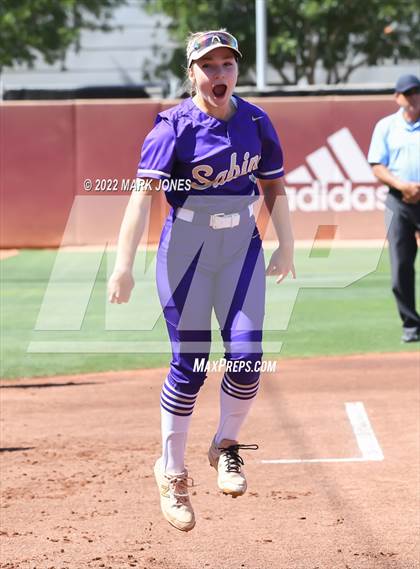 Thumbnail 2 in Sabino vs. Winslow (AIA 3A Final) photogallery.