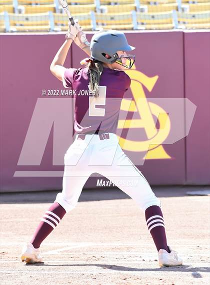 Thumbnail 2 in Sabino vs. Winslow (AIA 3A Final) photogallery.